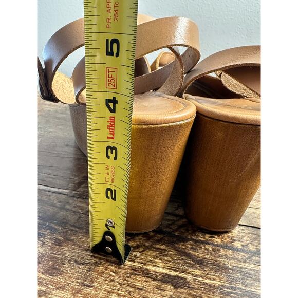 Laugh More Wedge in‎ Cognac Seychelles - Picture 6 of 8